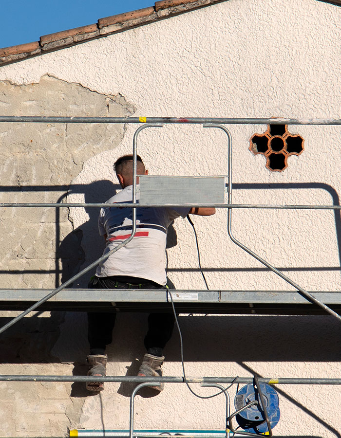 Ravalement de façade à Saulx-Les-Chartreux (91160) dans le Val d'Oise